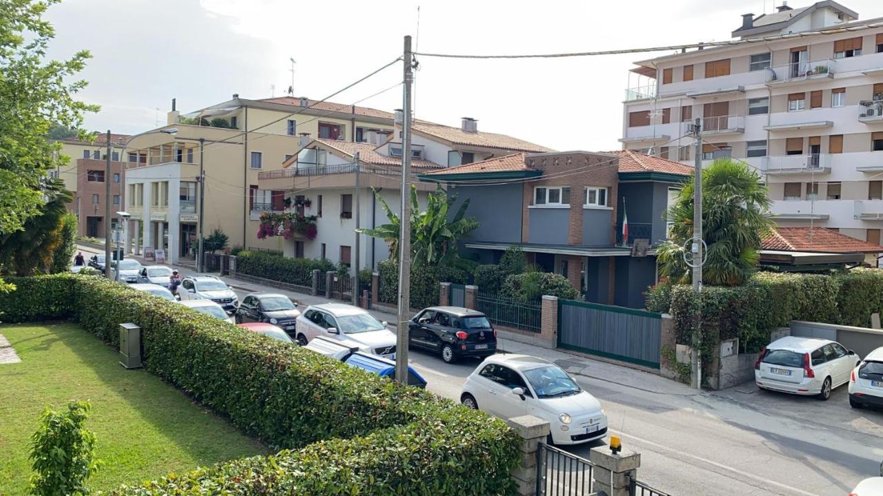Momy House San Donà di Piave Exterior foto